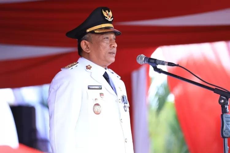 Bupati Rohul Anton pimpin upacara detik-detik Kemerdekaan RI