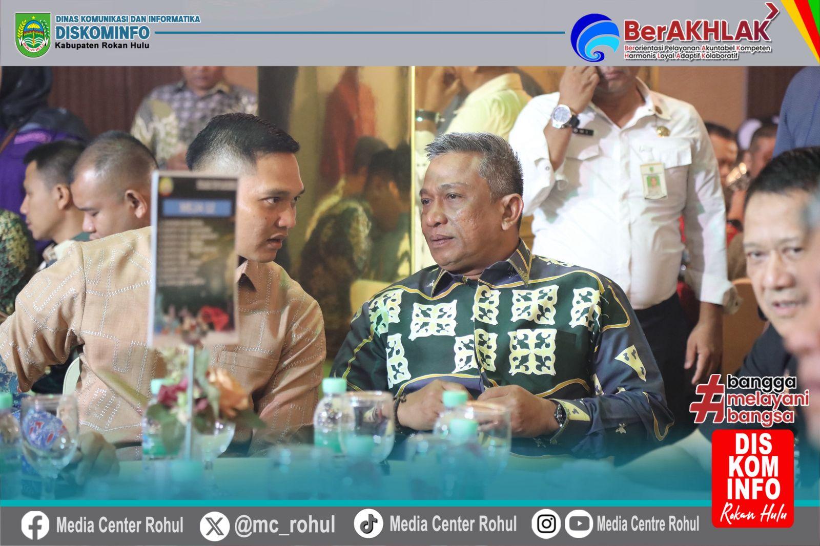 Bupati Rohul Anton saat menghadiri malam posah sambut Danrem Wirabima