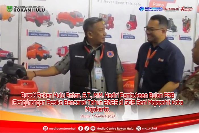 Buapti Anton saat menghadiri Peringatan bulan pengurangan bencana 2025 di Mojokerto
