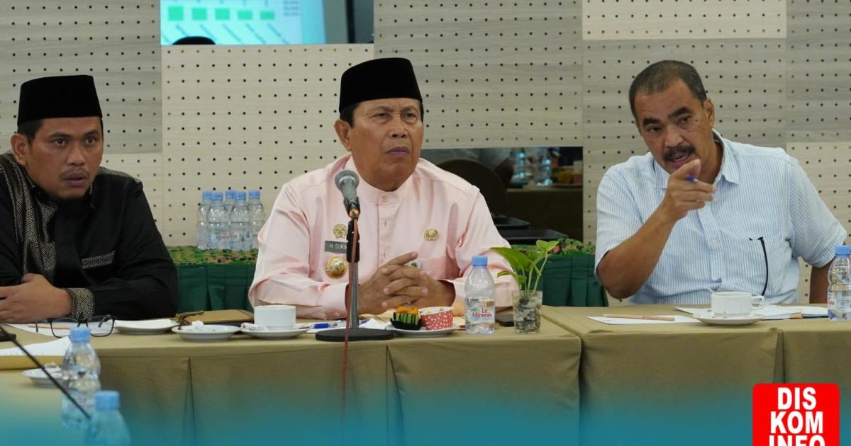 Bupati Sukiman saat mengikuti Rakor dengan Mendagri